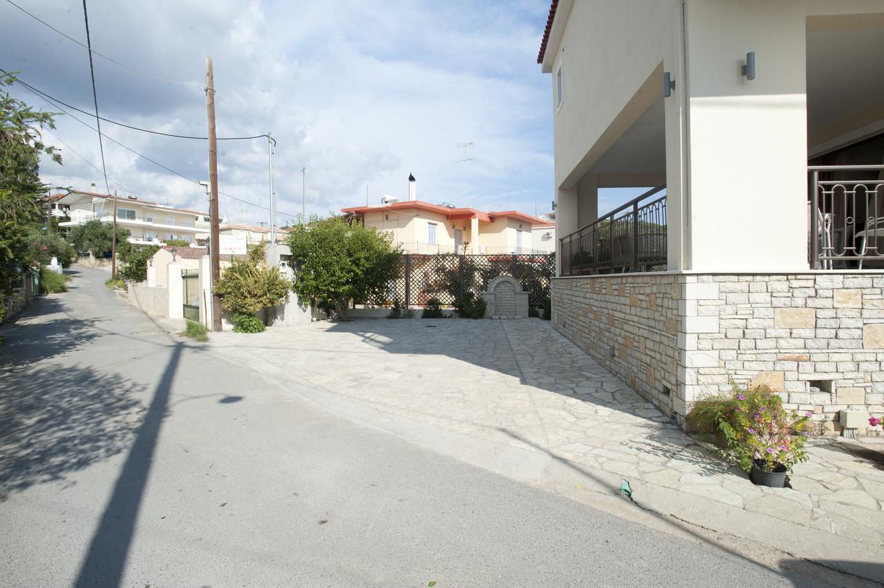 Georgio Seaside Hotel Finikounta Exterior photo